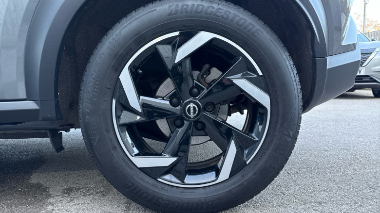 Nissan Juke 1.6 Hybrid N-Connecta 5dr Auto Hybrid Hatchback